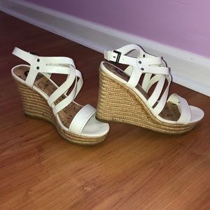 Women’s guess wedges